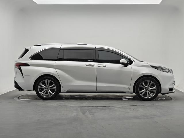 Toyota Sienna 2023 thumb 6