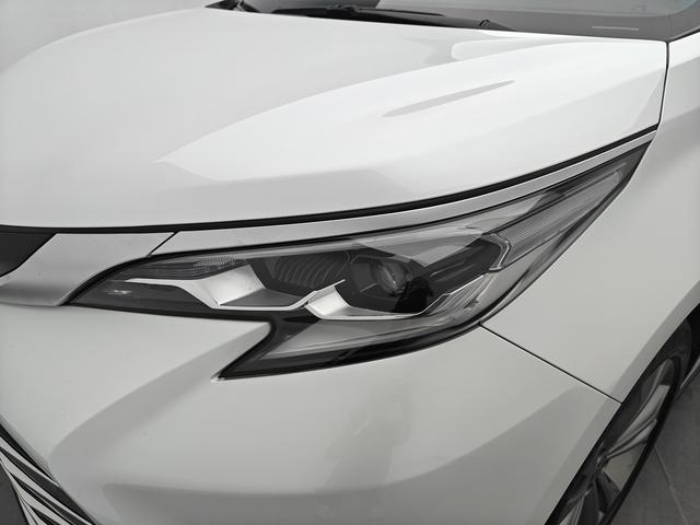 Toyota Sienna 2023 thumb 10