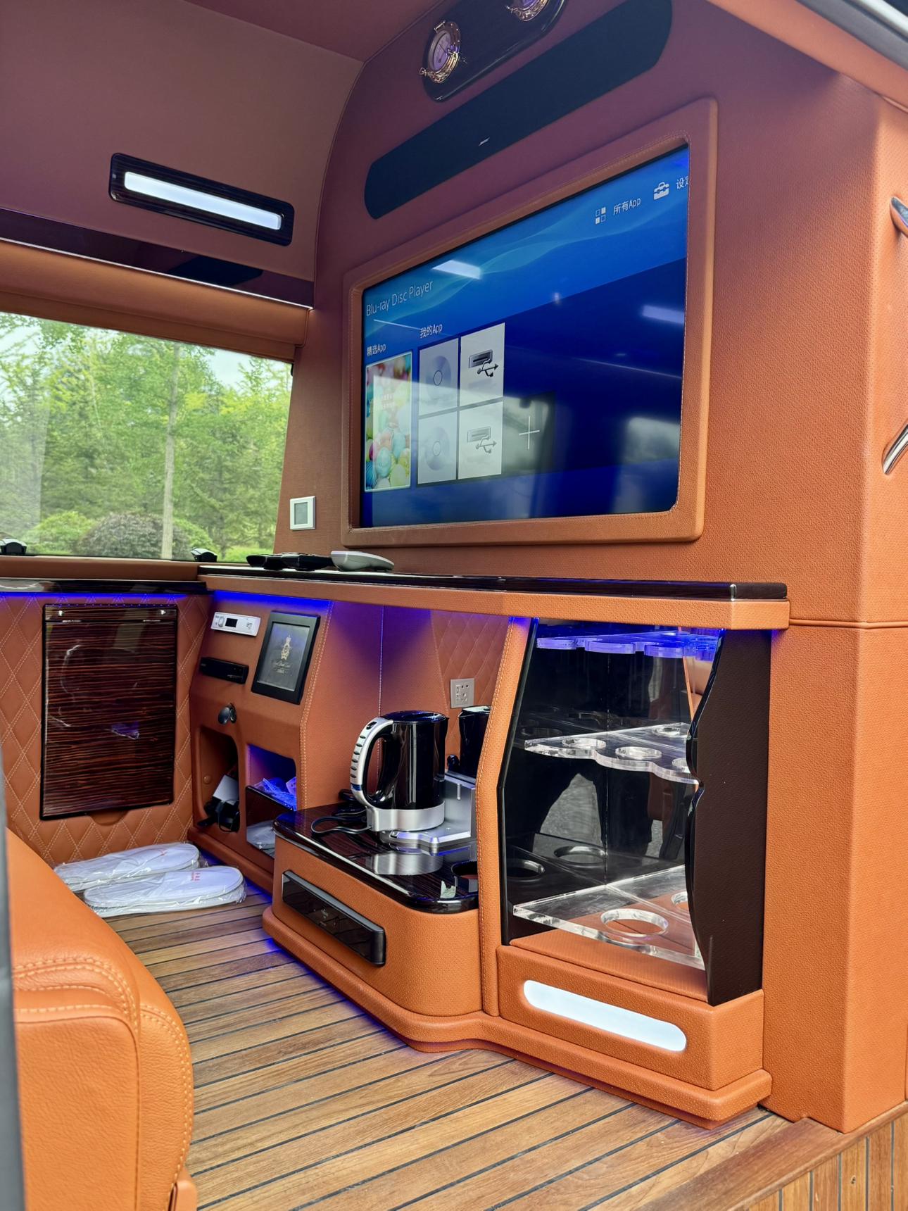 Ford E350 2013 thumb 12
