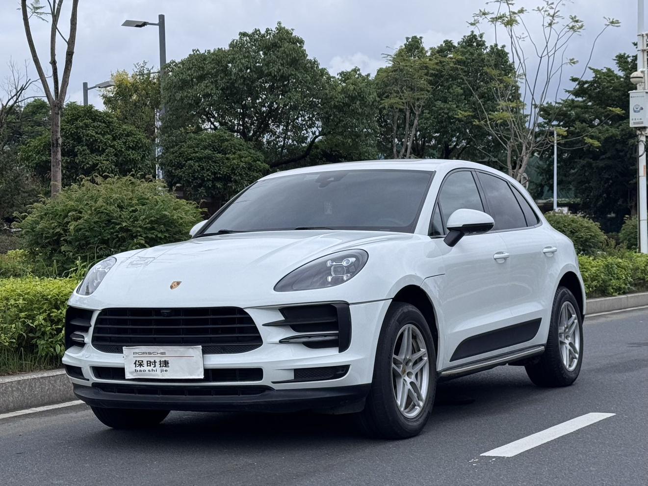 Porsche Macan 2018 thumb 8