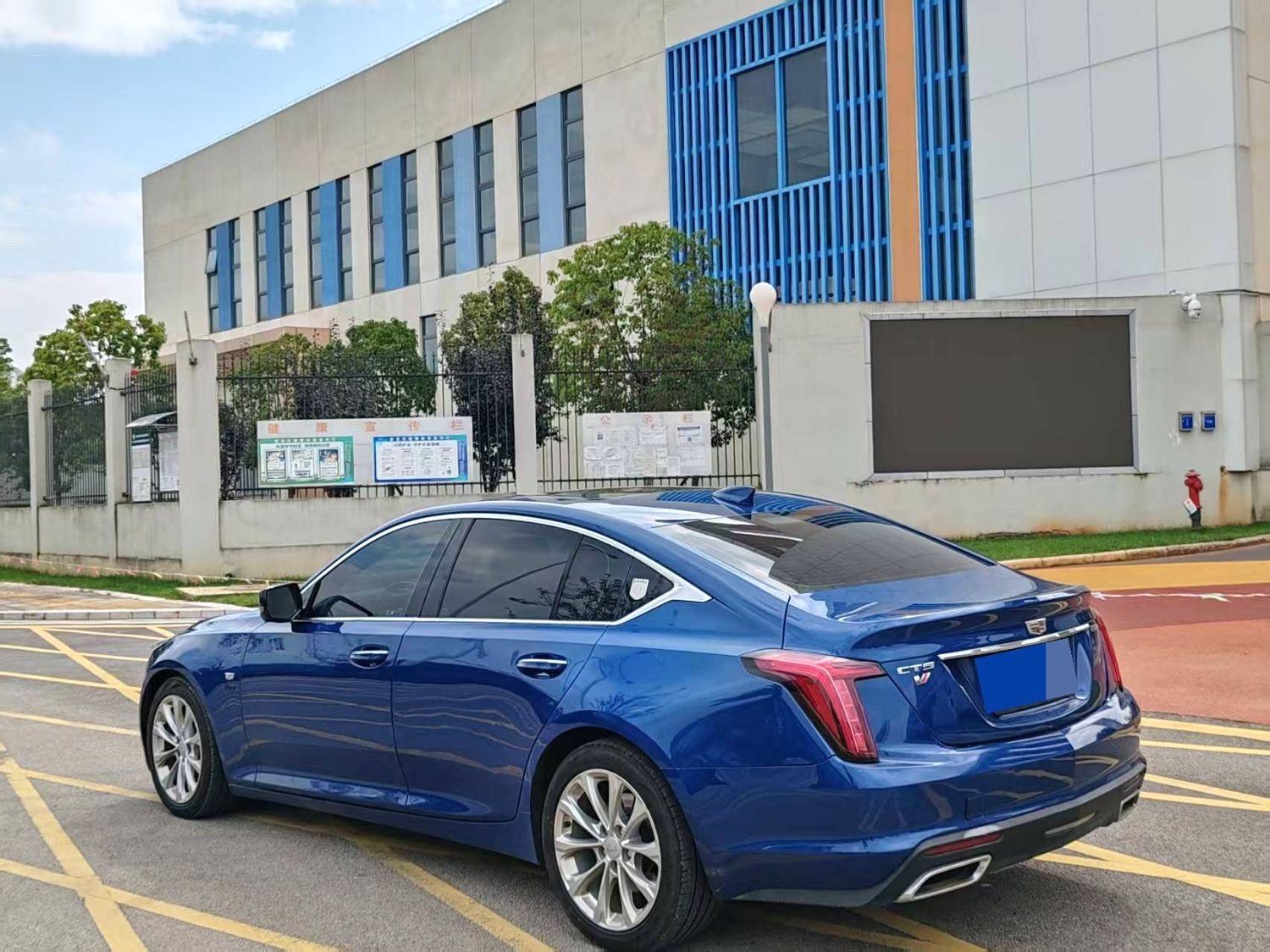 Cadillac CT5 2022 thumb 2