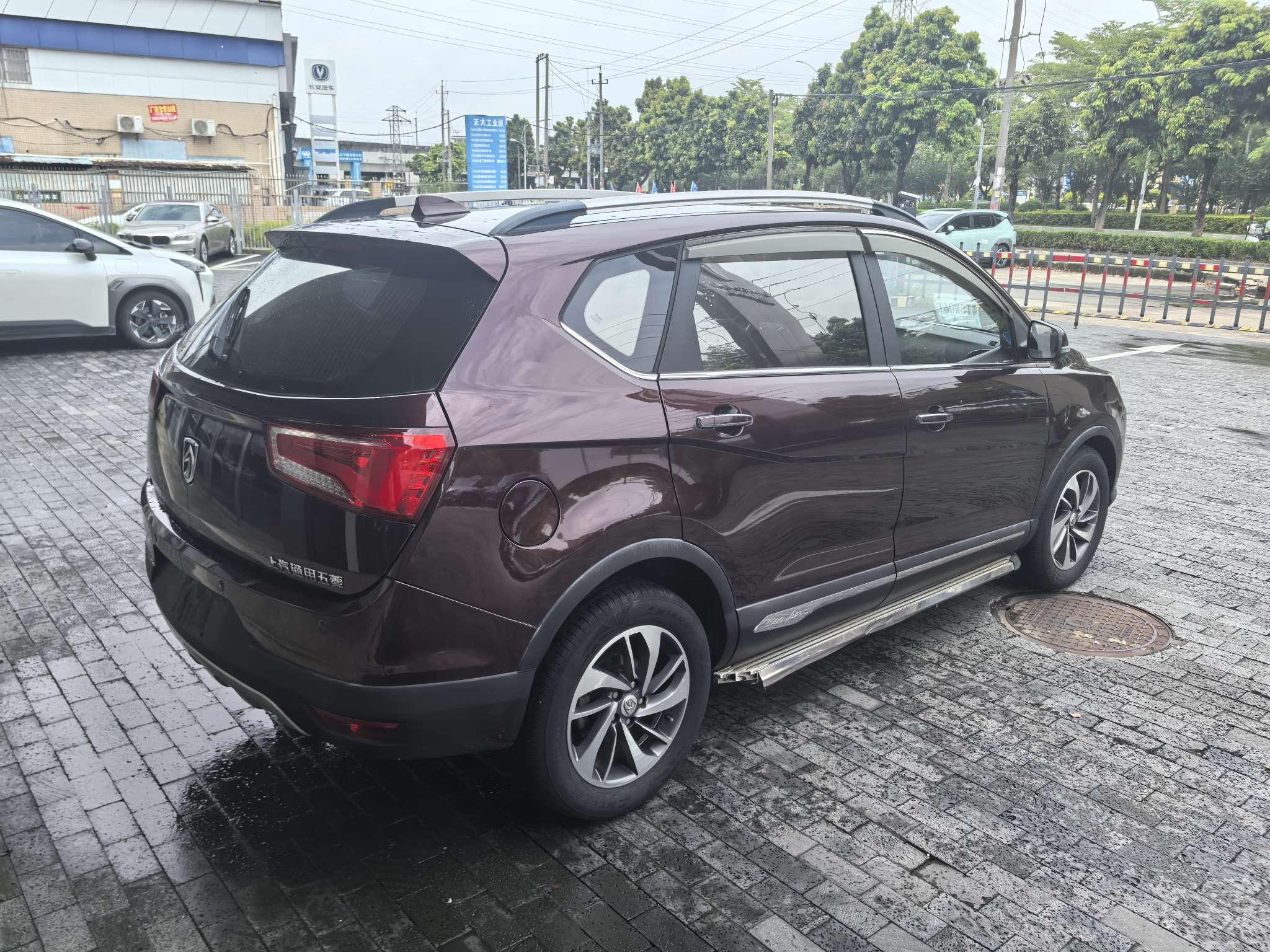 Baojun 560 2015 thumb 4