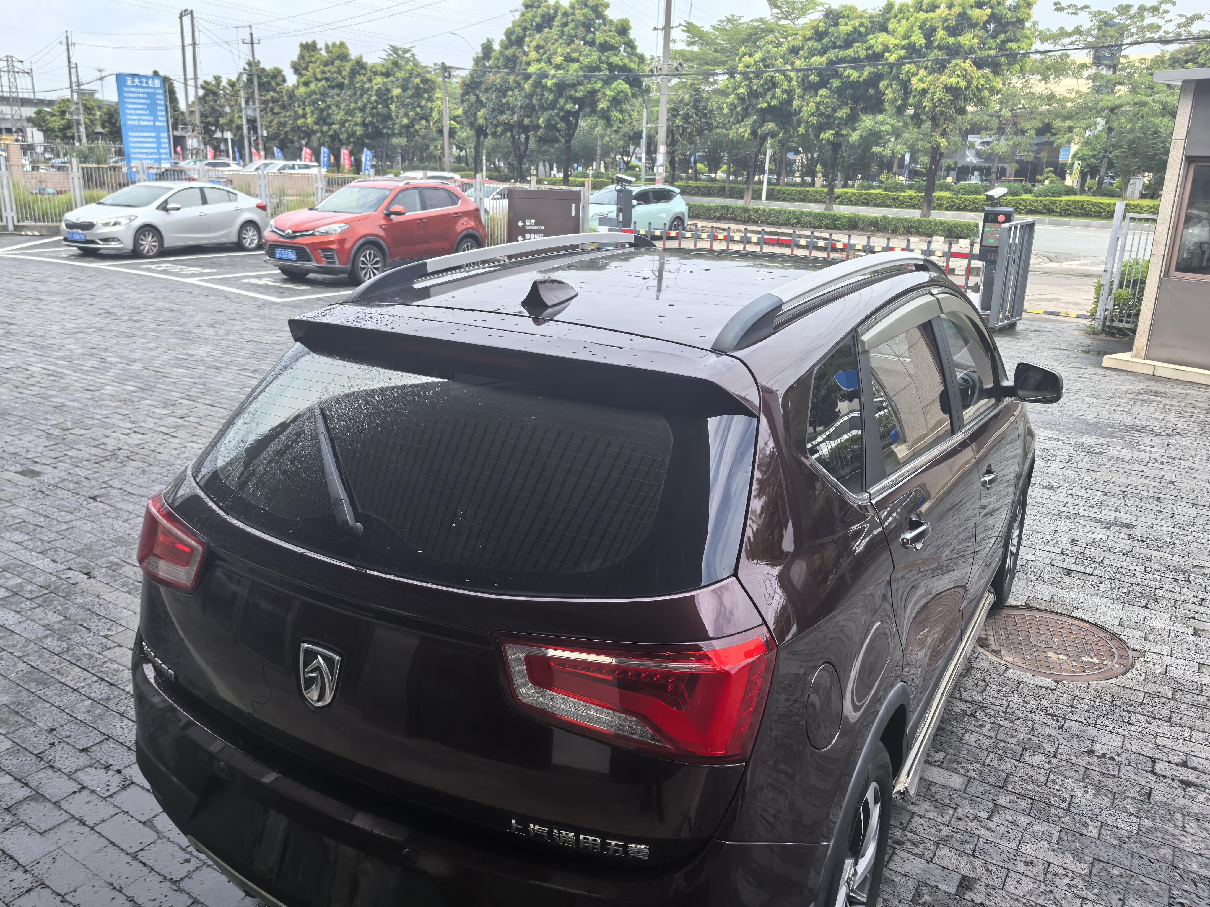 Baojun 560 2015 thumb 9