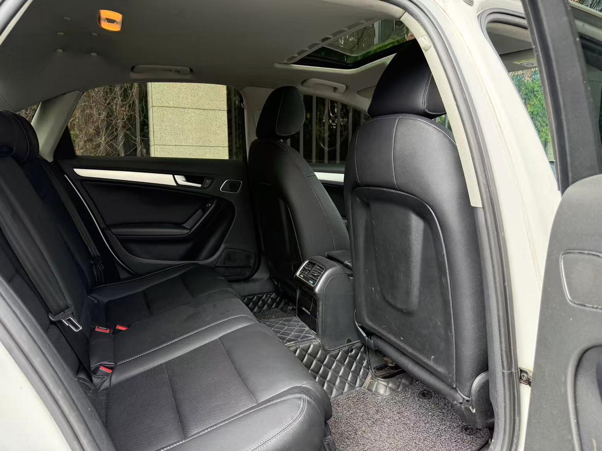 Audi A4 2015 thumb 7