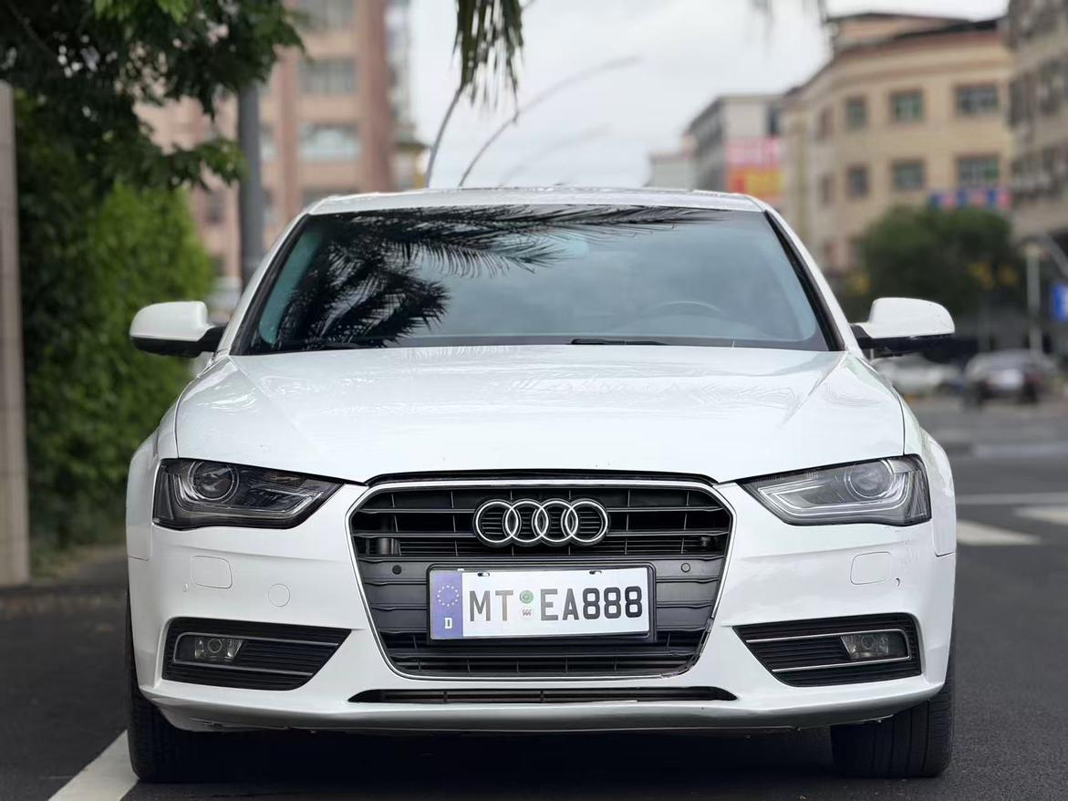 Audi A4 2015 thumb 9