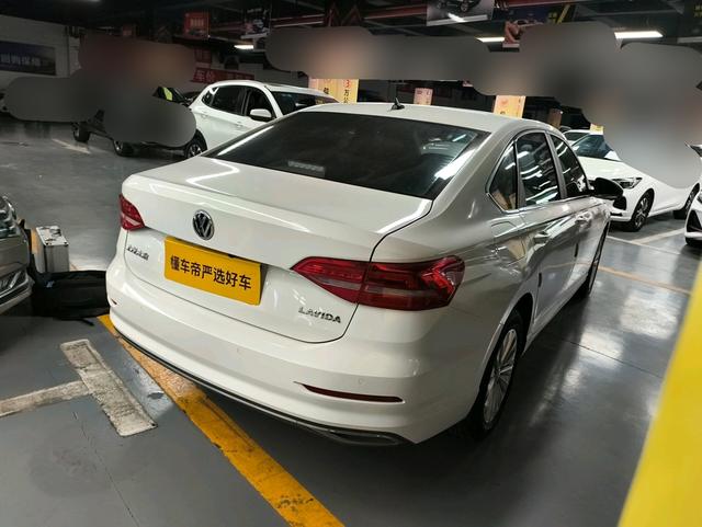 Volkswagen Lavida XR 2019 thumb 2