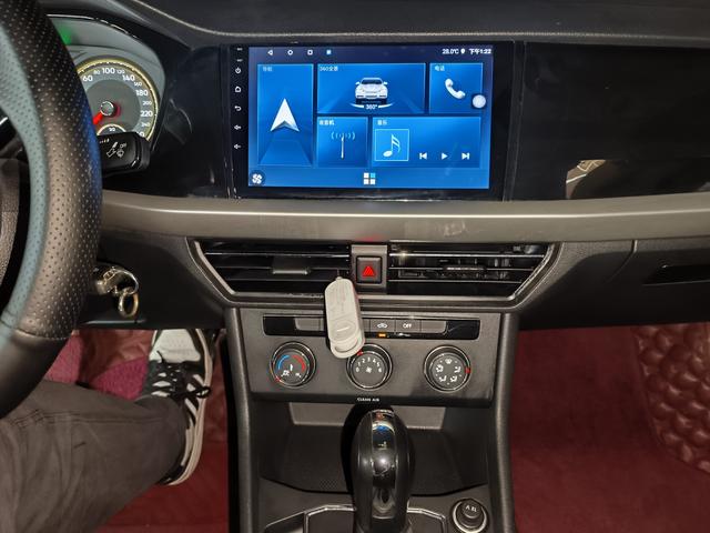 Volkswagen Lavida XR 2019 thumb 4