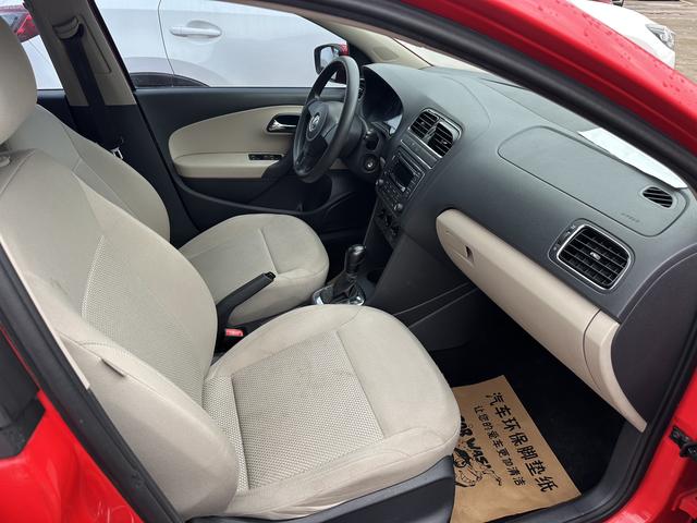 Volkswagen Polo 2013 thumb 8