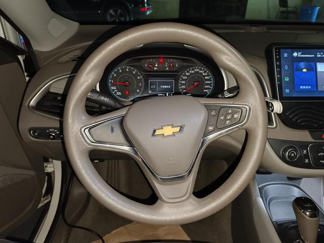 Chevrolet Malibu 2018 thumb 6