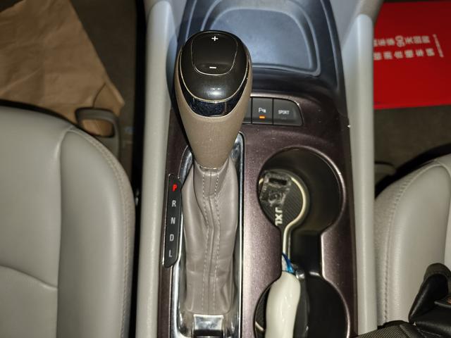 Chevrolet Malibu 2018 thumb 7