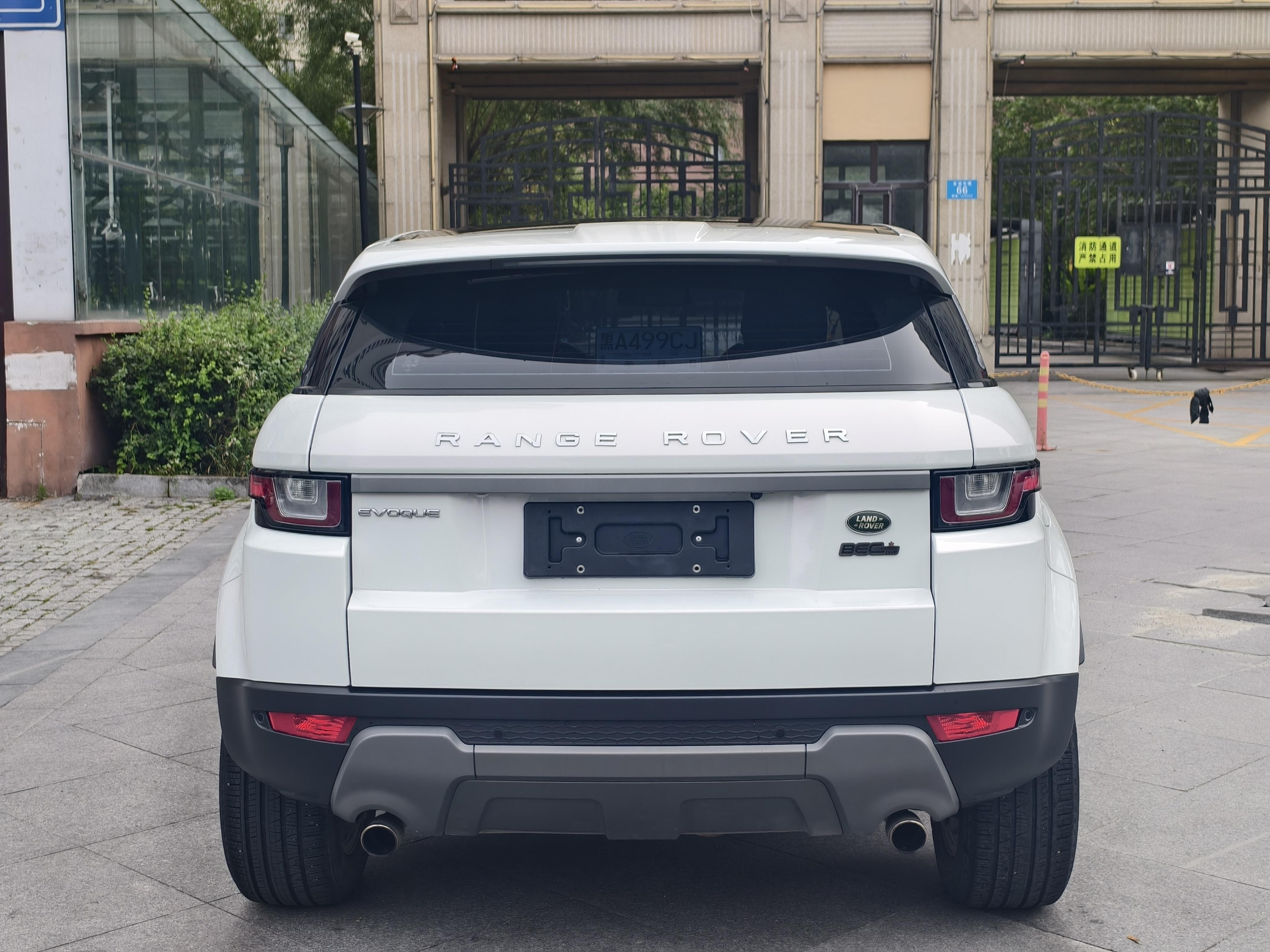 Land Rover Evoque 2016 thumb 3
