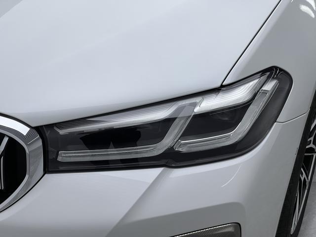 BMW 5 серии 2022 thumb 10