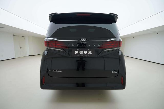 Toyota Alphard 2024 thumb 3
