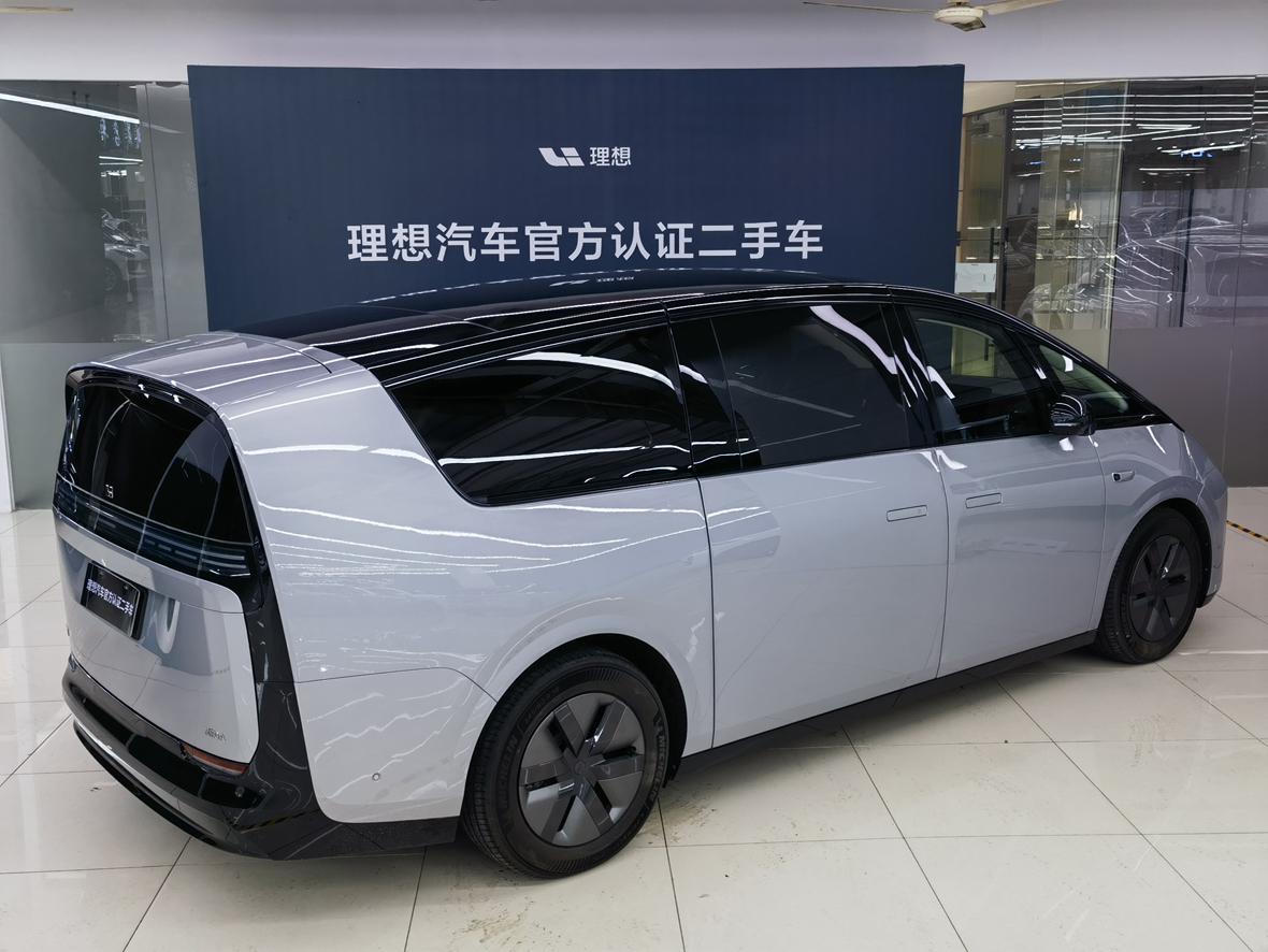 Lixiang (Li Auto) Mega 2025 thumb 4