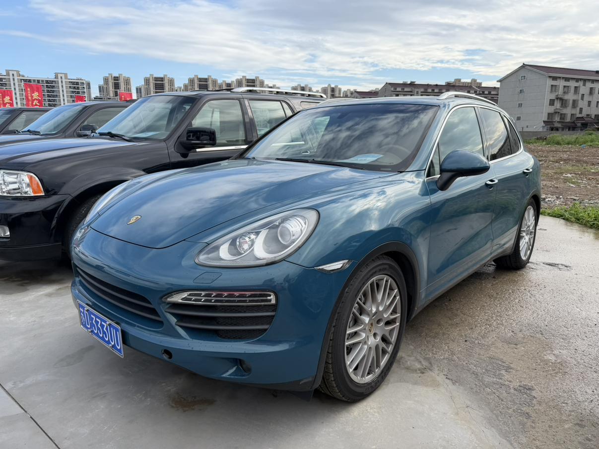Porsche Cayenne 2011 thumb 8