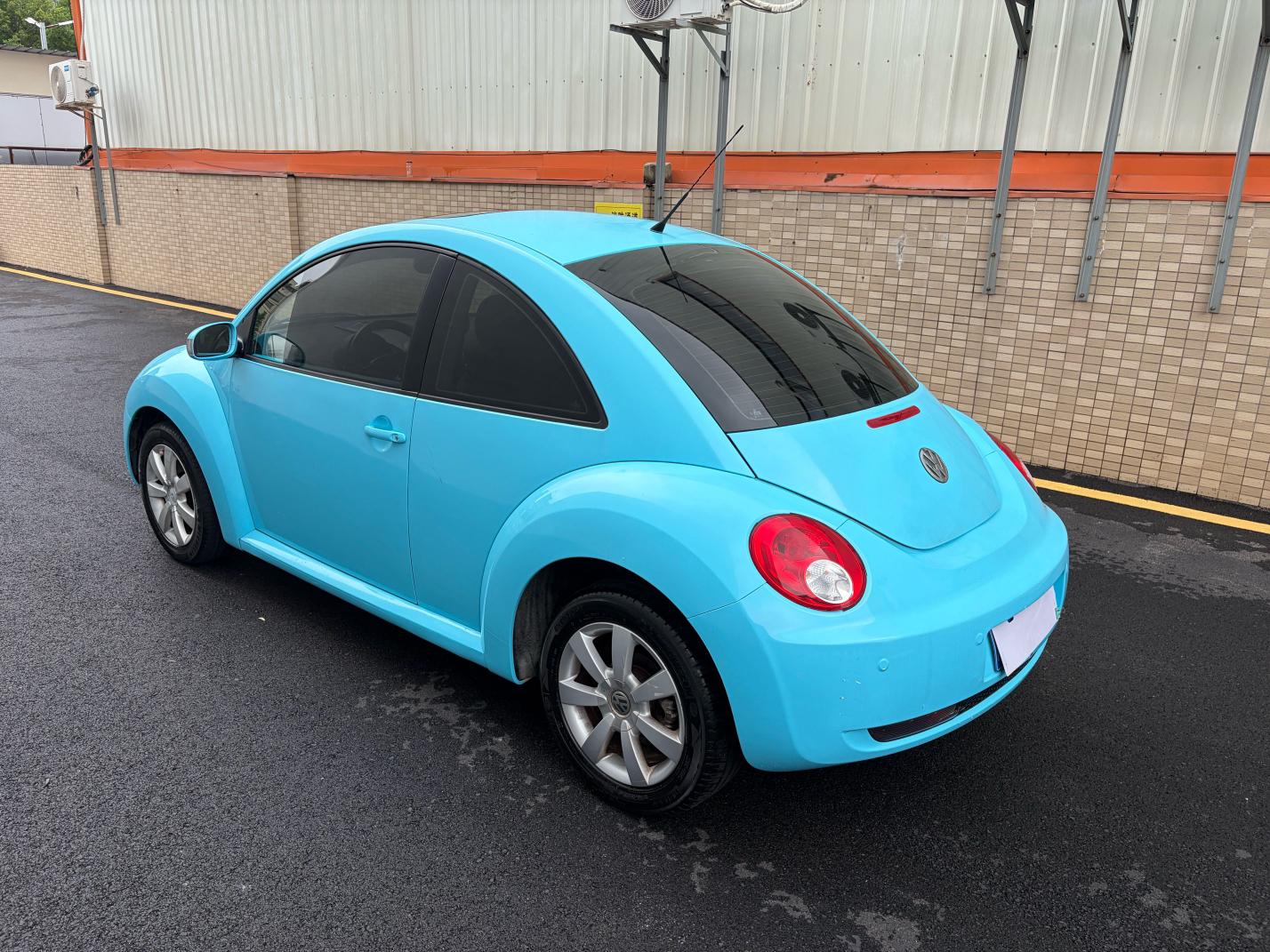 Volkswagen Beetle 2006 thumb 2