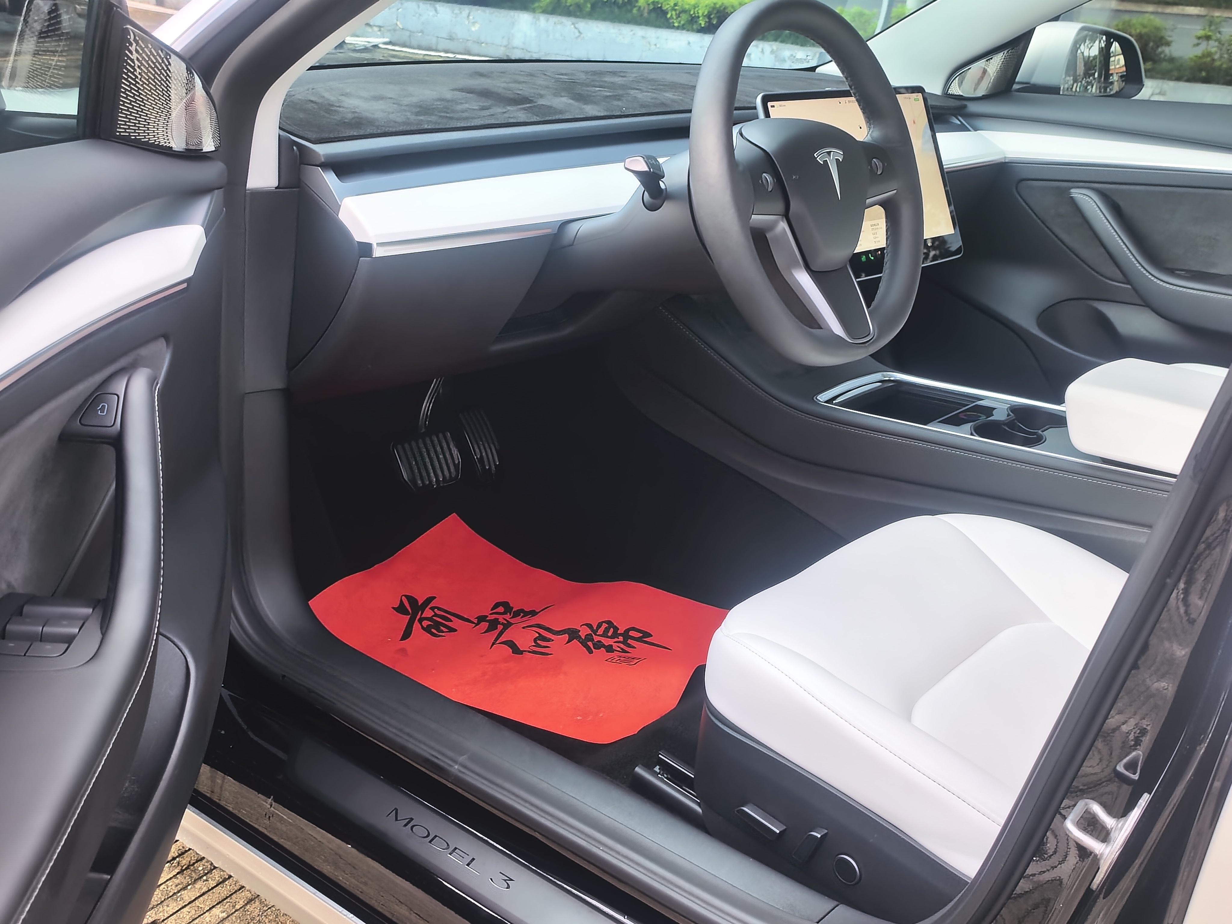 Tesla Model 3 2022 thumb 7