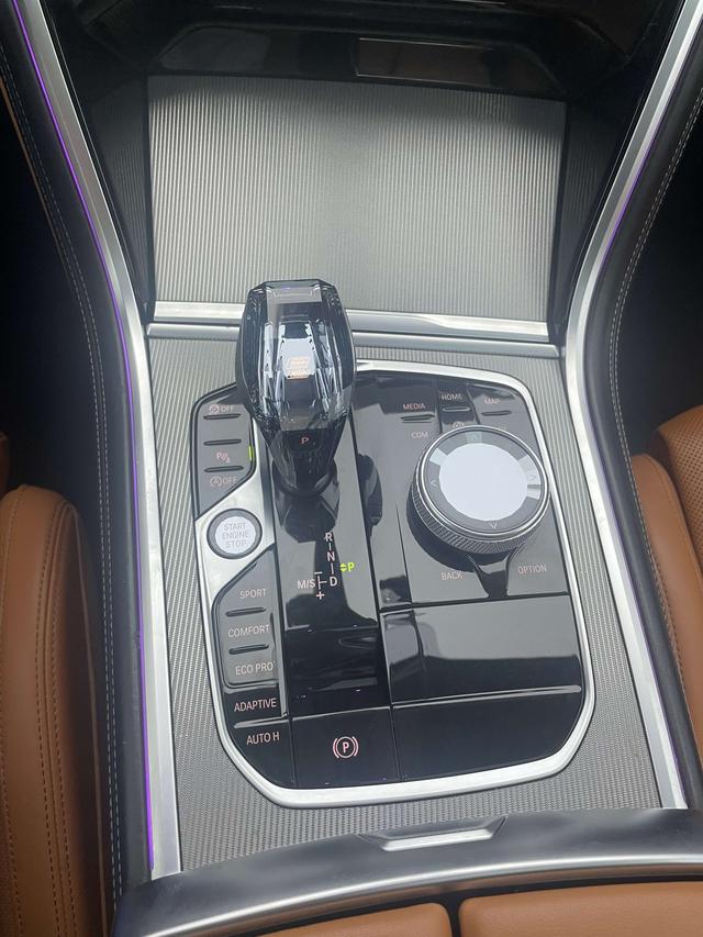 BMW 8 серии 2021 thumb 11