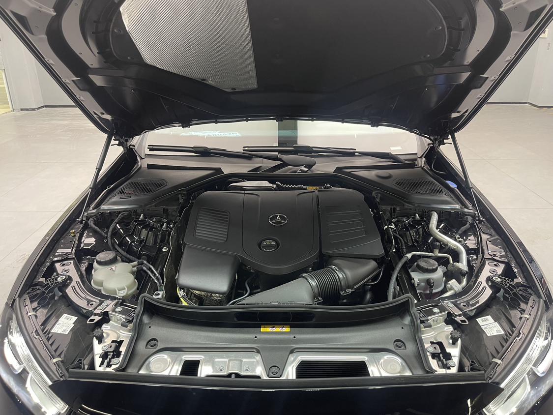 Mercedes-Benz E-Класс 2024 thumb 7