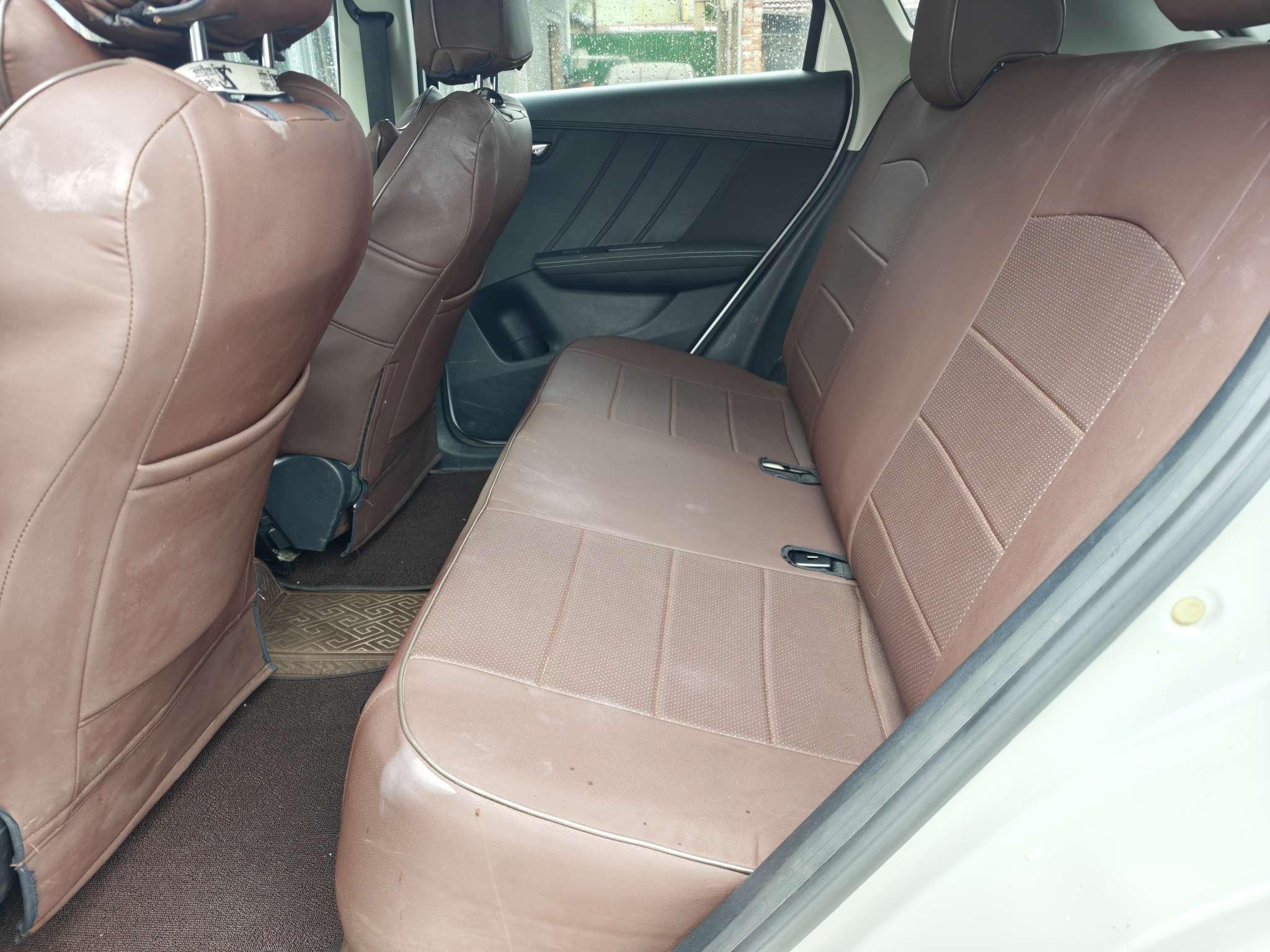 BYD E2 2019 thumb 8