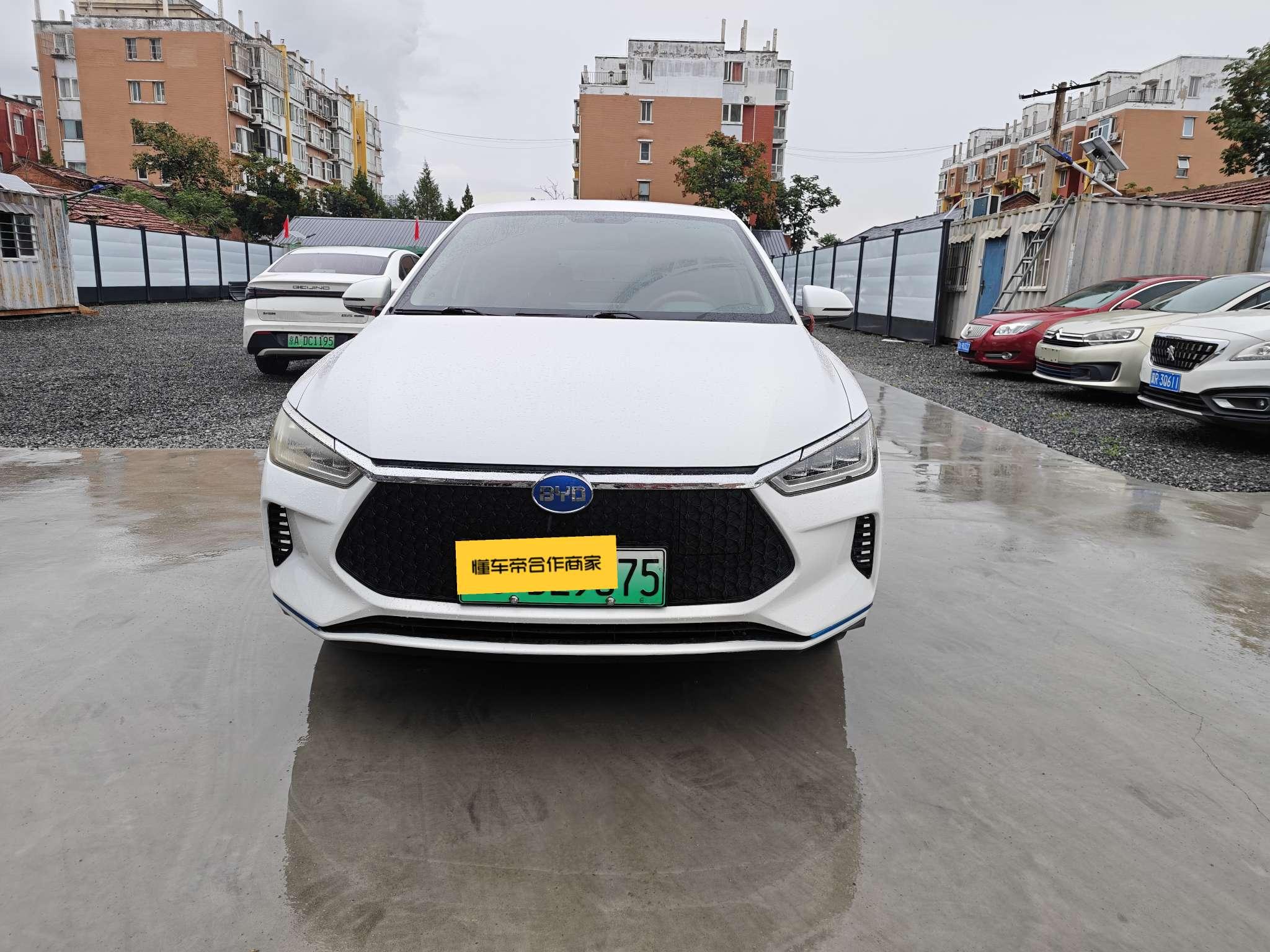 BYD E2 2019 thumb 10