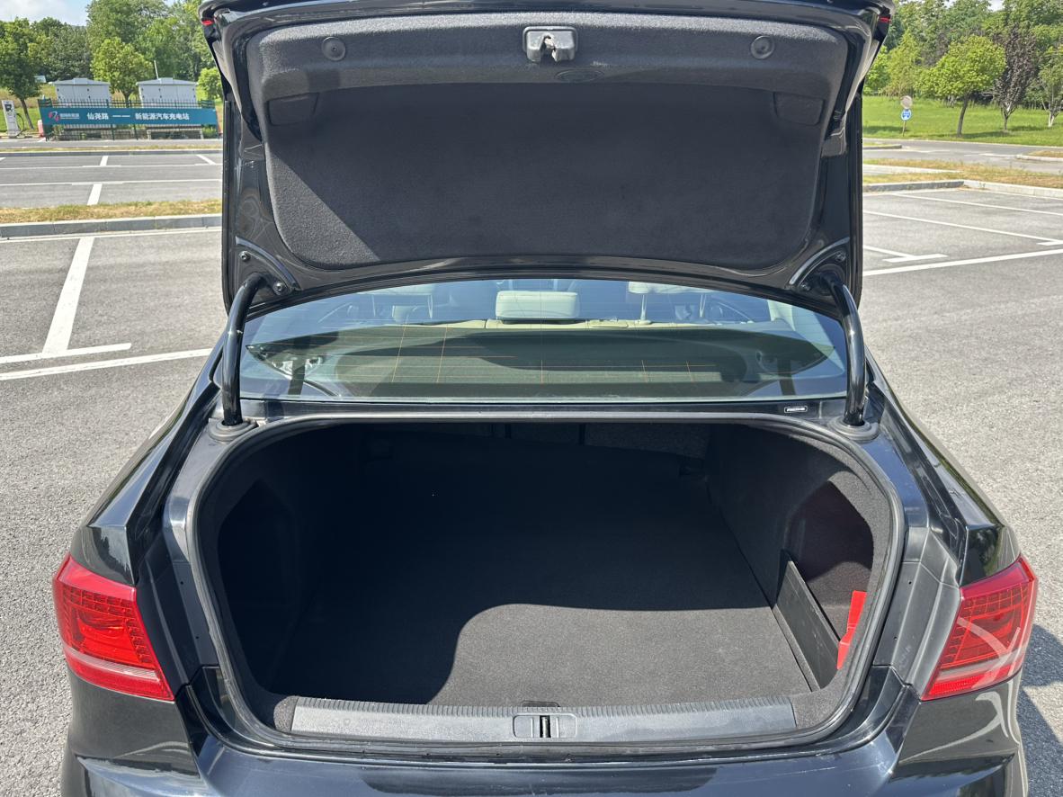 Volkswagen Magotan 2015 thumb 11