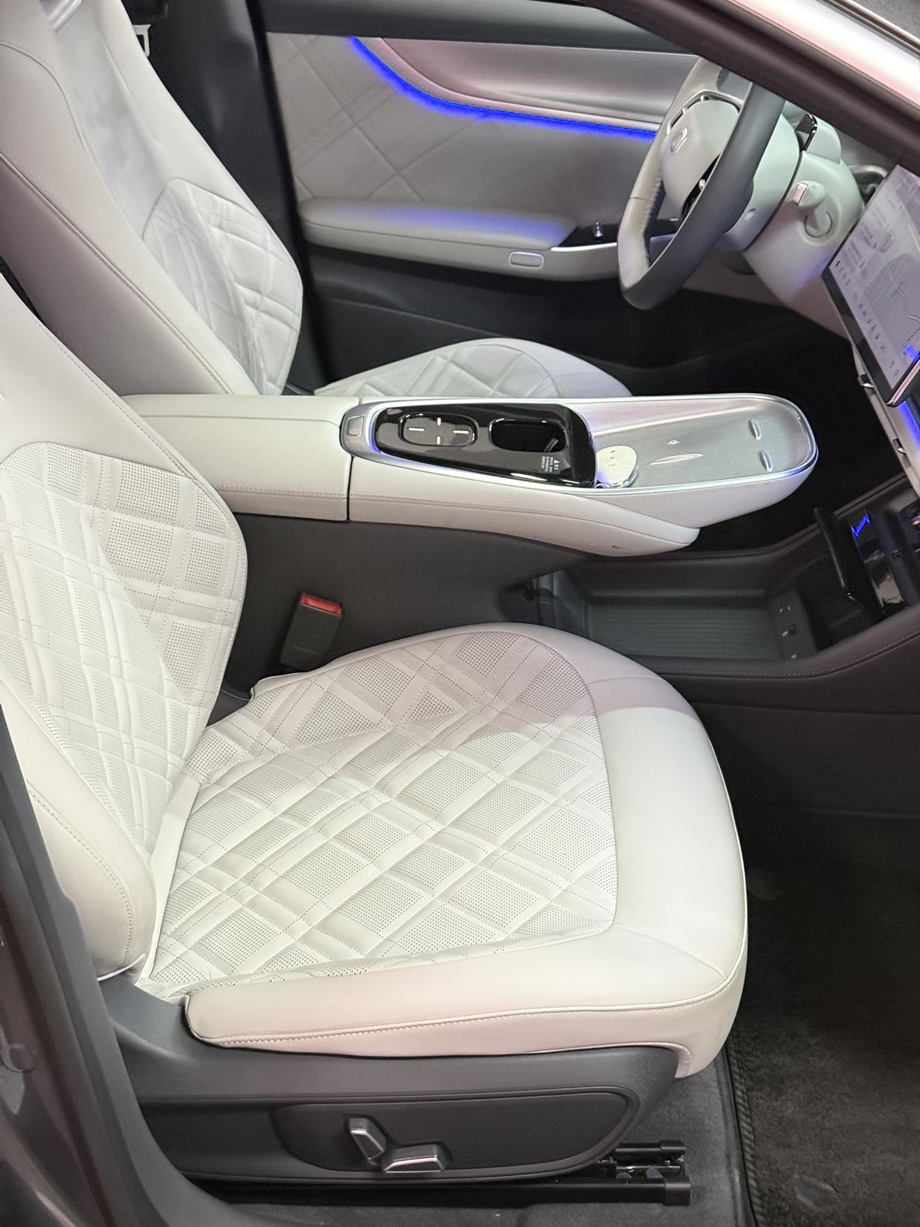 Changan Qiyuan A07 2024 thumb 5