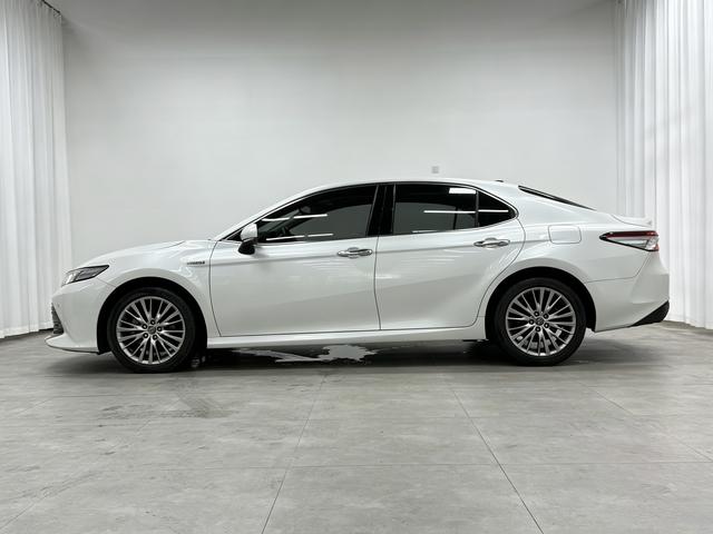 Toyota Camry 2018 thumb 2