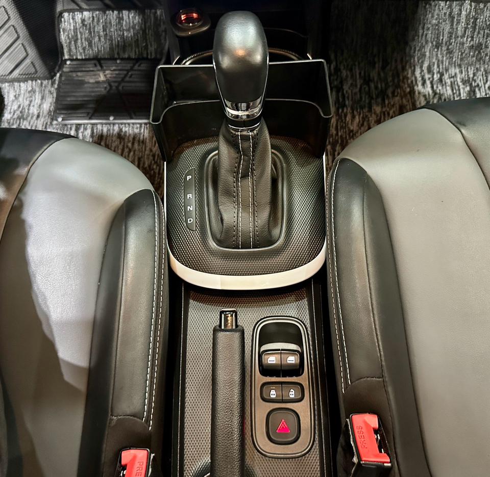 Roewe Clever 2022 thumb 12