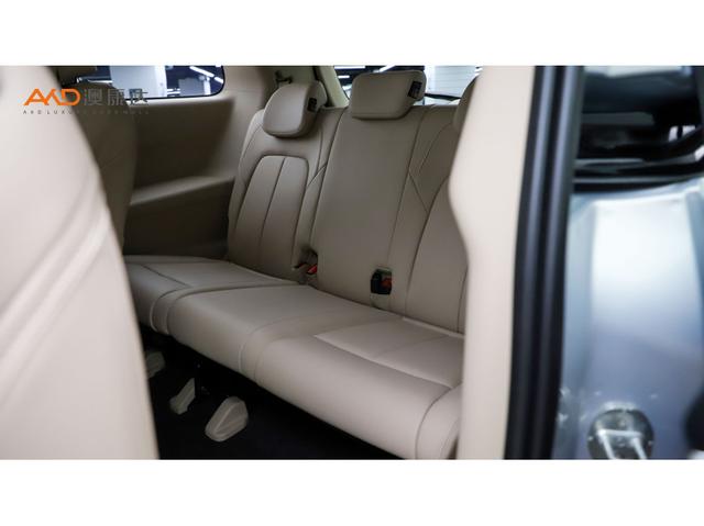 Buick GL8 2025 thumb 9