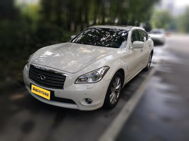 Infiniti Q70 2013 thumb 11