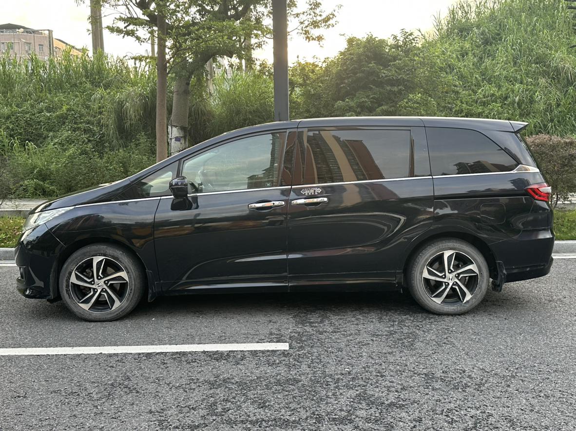 Honda Odyssey 2015 thumb 2