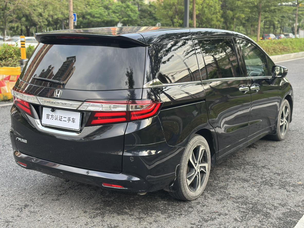 Honda Odyssey 2015 thumb 5