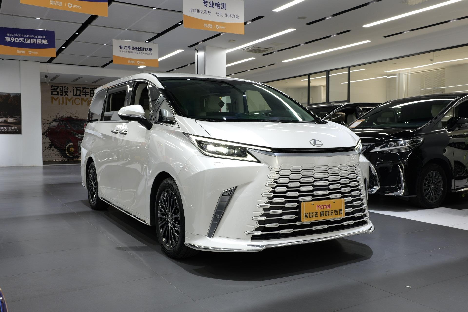 Lexus LM 2023 thumb 10