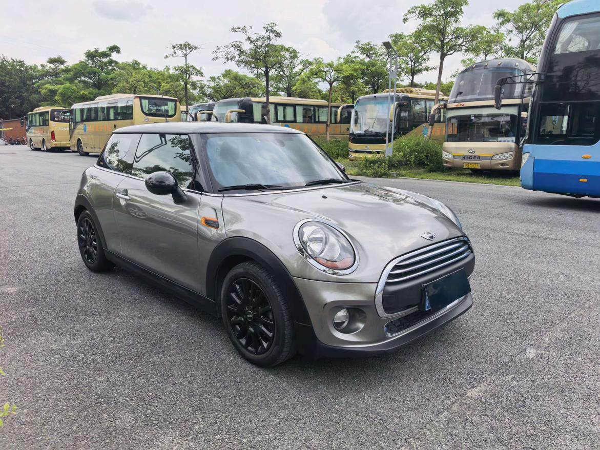 Mini Hatch 2016 thumb 10