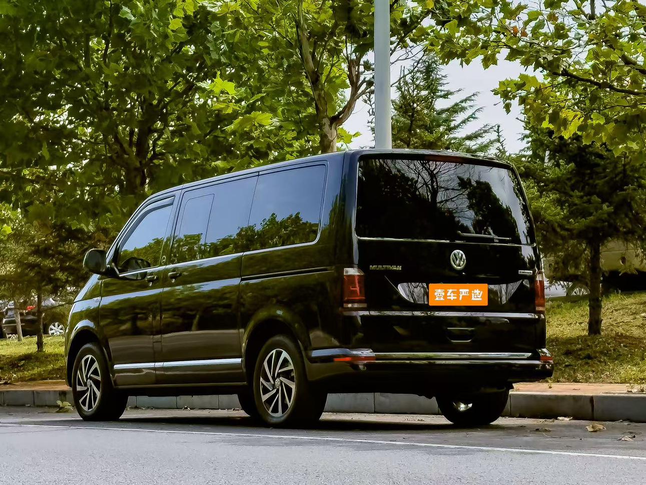 Volkswagen Magotan 2018 thumb 2