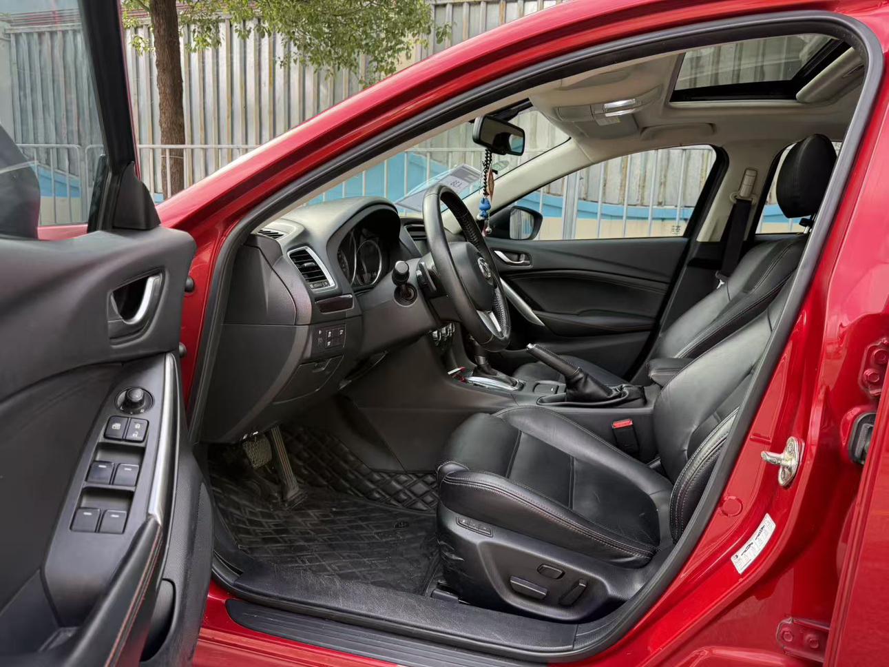 Mazda Atenza 2015 thumb 6