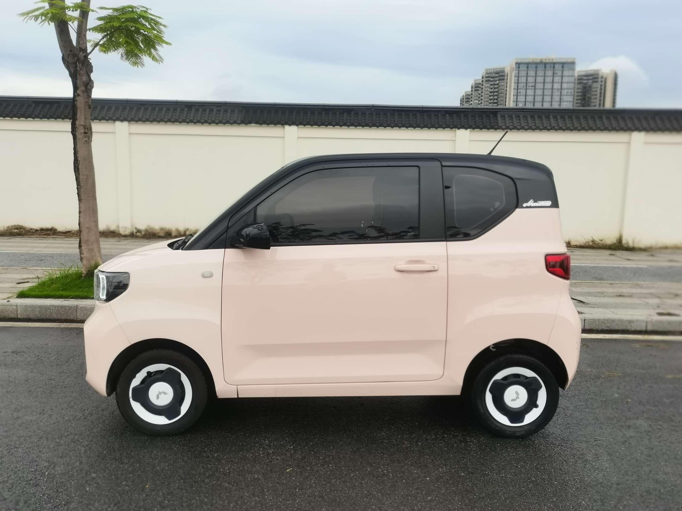 Wuling Mini EV 2021 thumb 2