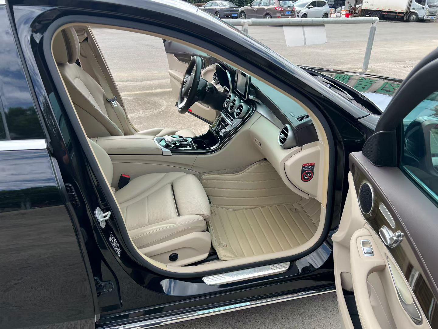 Mercedes-Benz C-Класс 2015 thumb 12