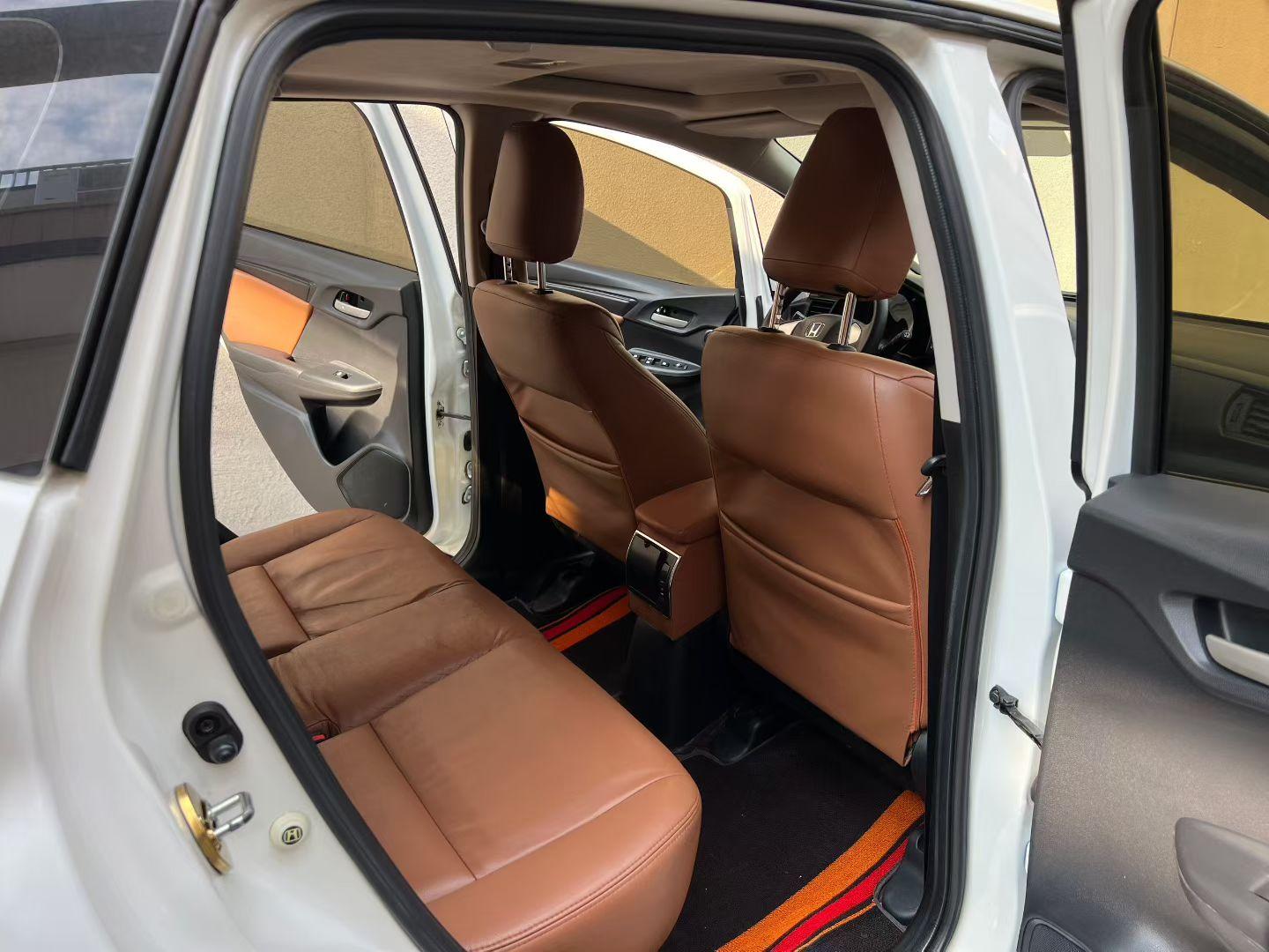 Honda Fit Shuttle 2018 thumb 7