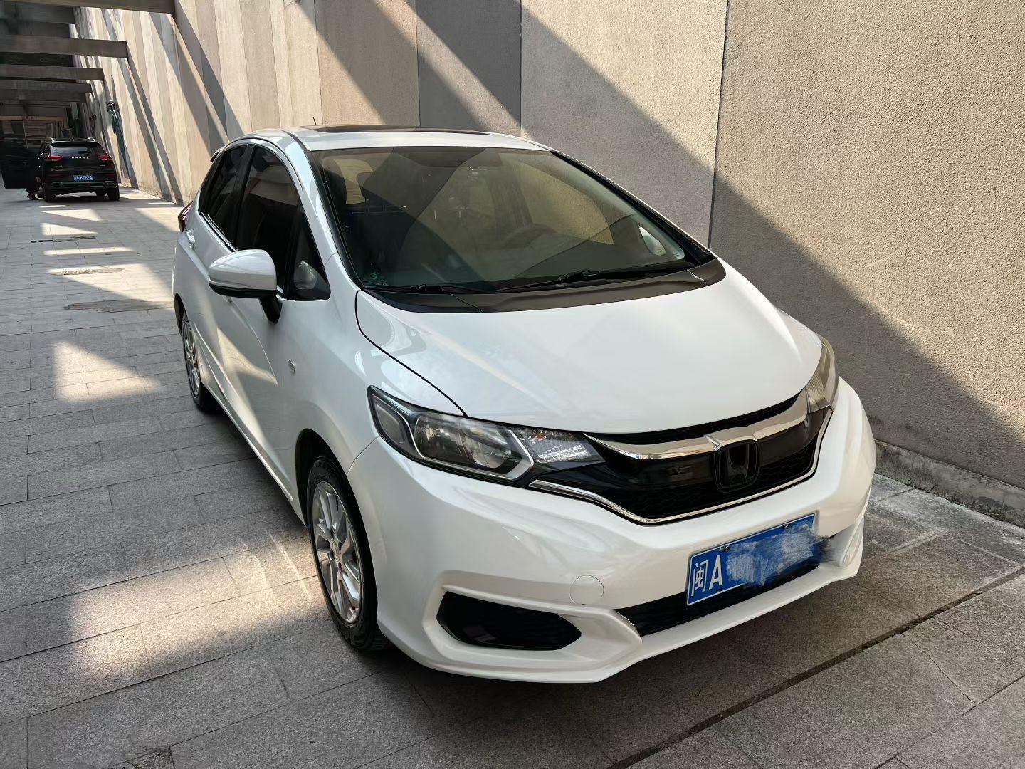 Honda Fit Shuttle 2018 thumb 9