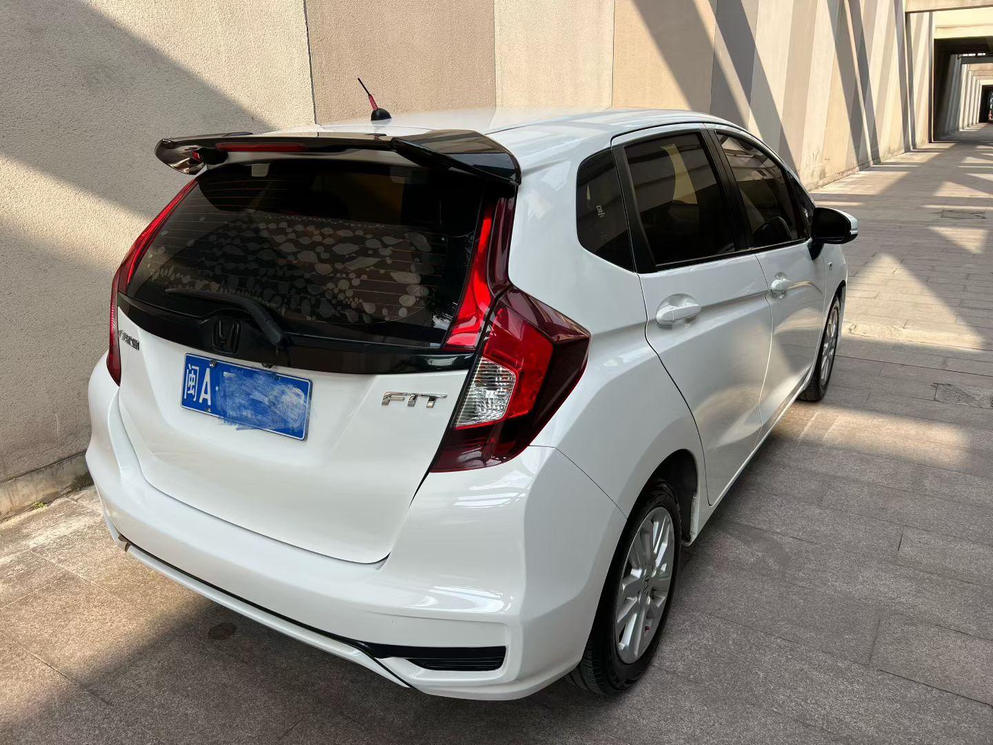Honda Fit Shuttle 2018 thumb 11