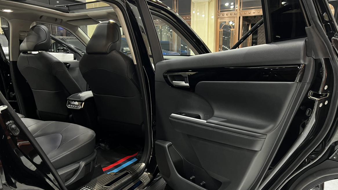 Toyota Highlander 2022 thumb 11