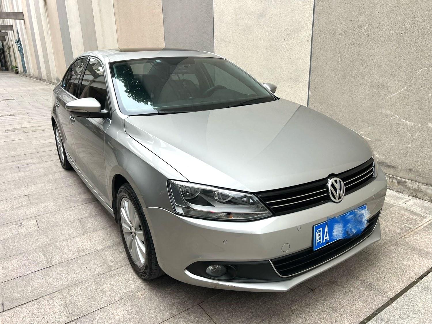 Volkswagen Sagitar 2014 thumb 9