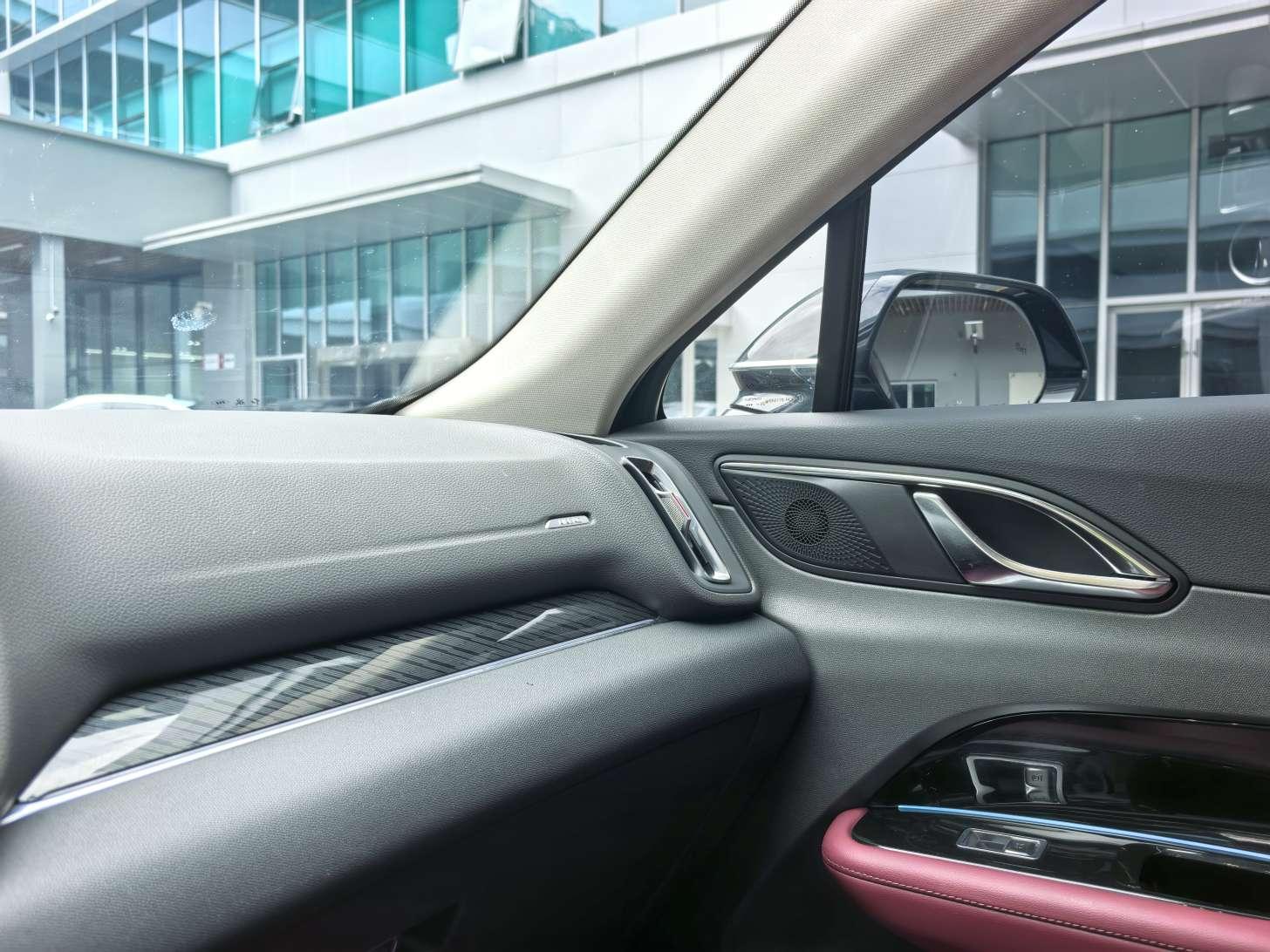 Hongqi HS3 2025 thumb 6