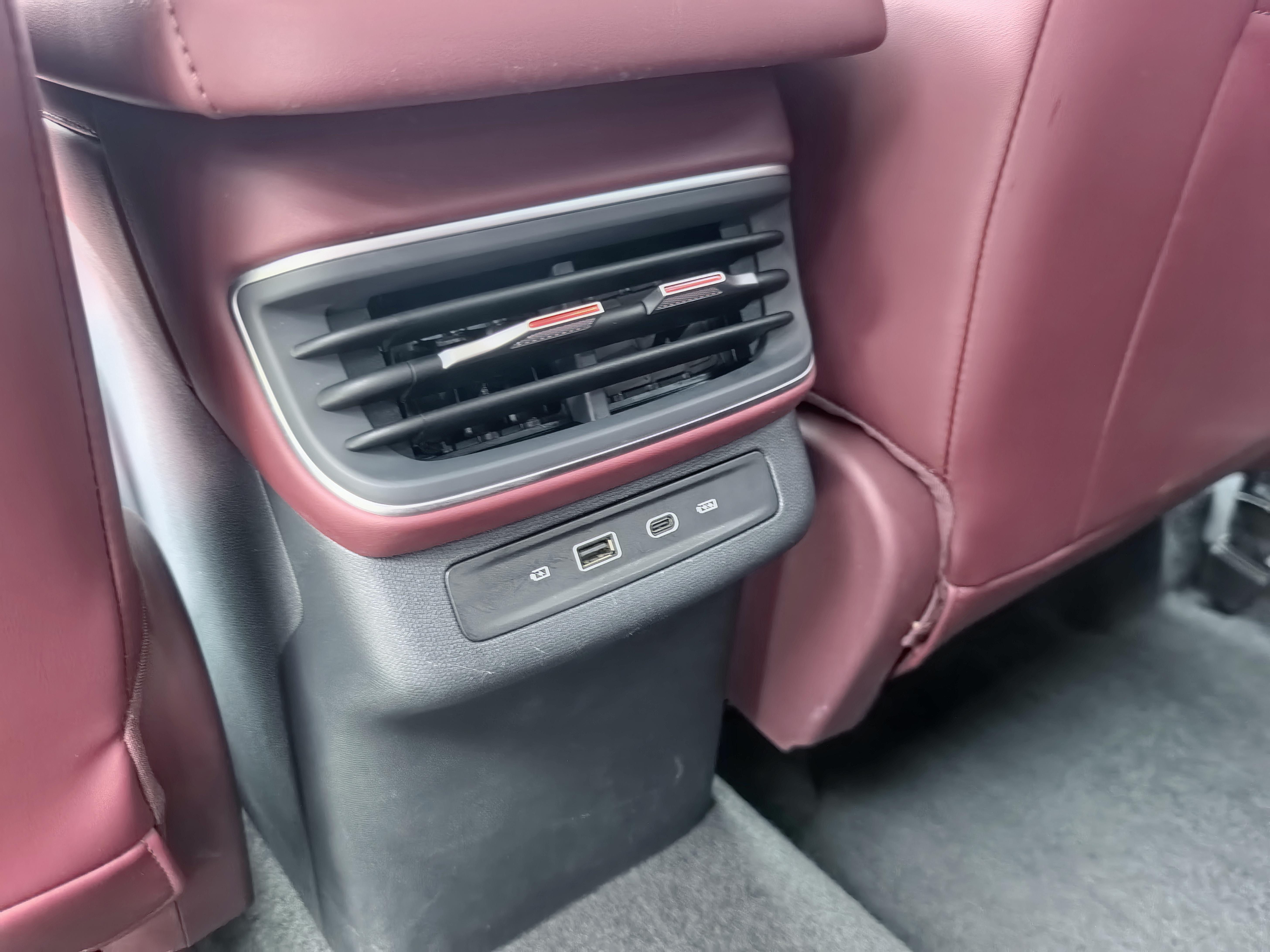 Hongqi HS3 2025 thumb 9
