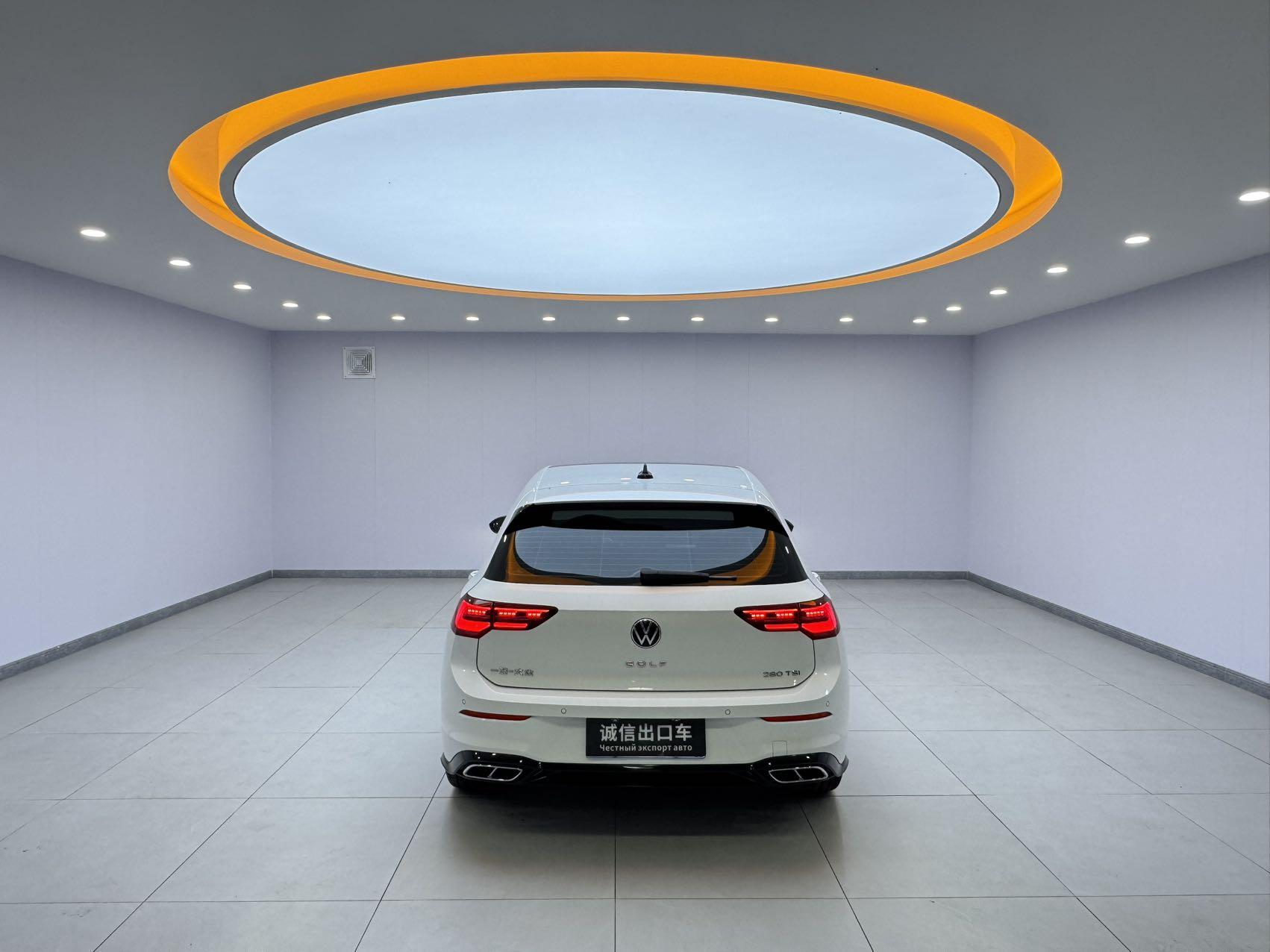 Volkswagen Golf Sportsvan 2021 thumb 3