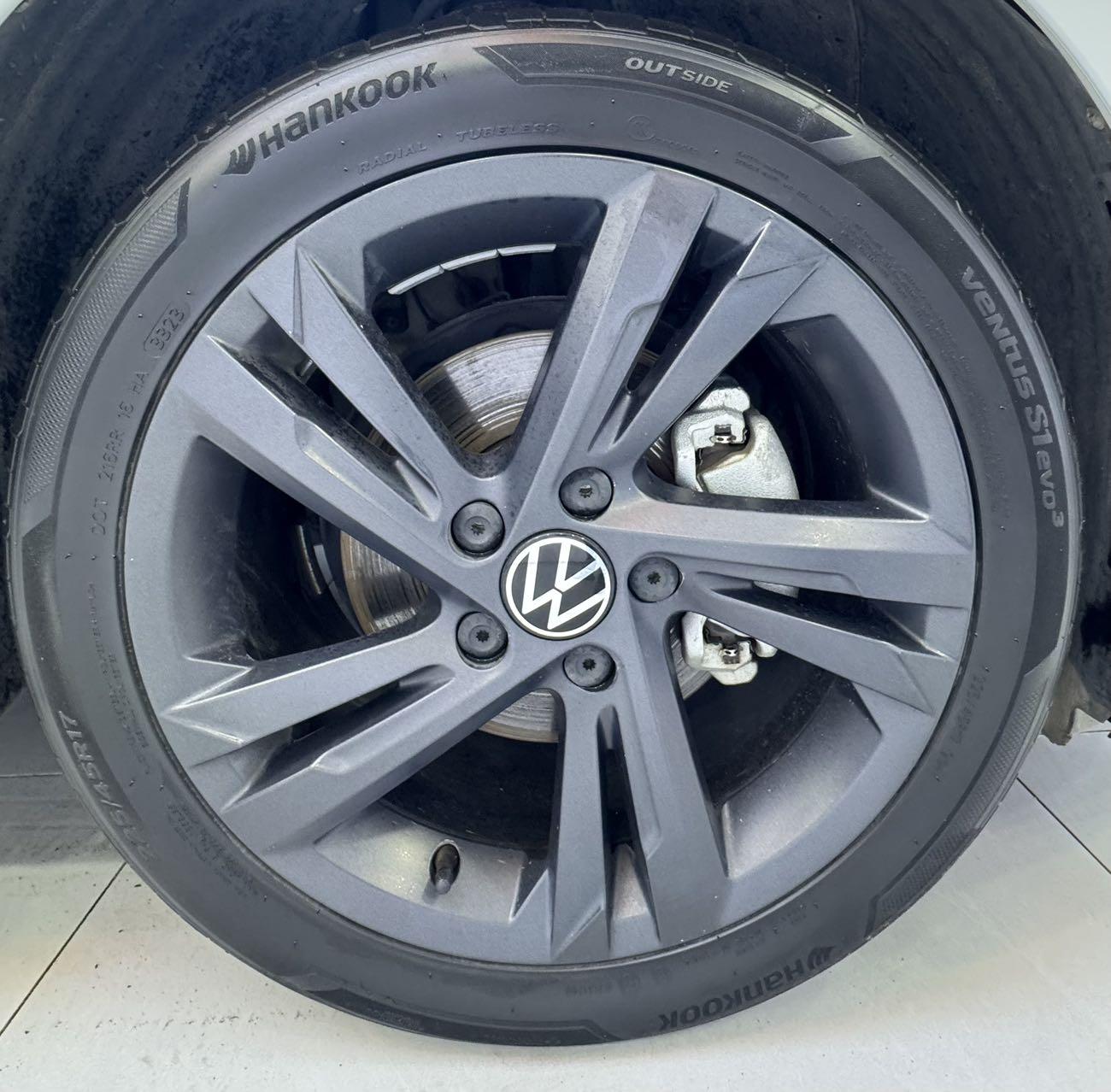 Volkswagen Golf Sportsvan 2021 thumb 5