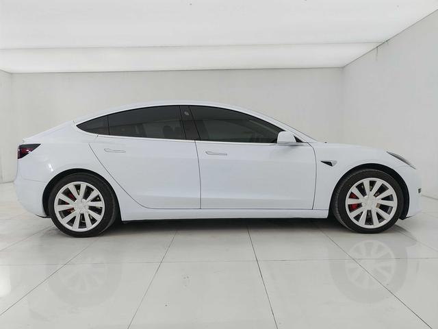 Tesla Model 3 2020 thumb 6