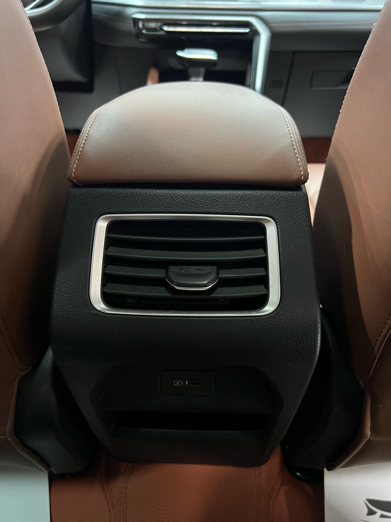 Geely Vision X6 2021 thumb 4